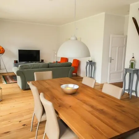Ferienwohnung Daheim Apartment Lübeck